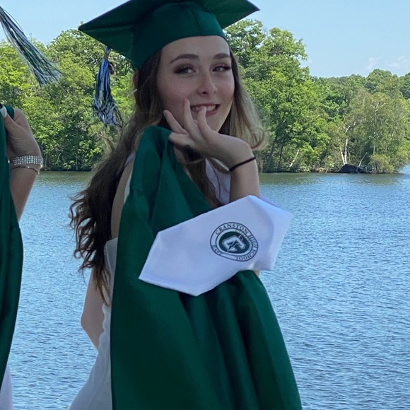 🍯Your Posher🍯 - Picture 4 of 8